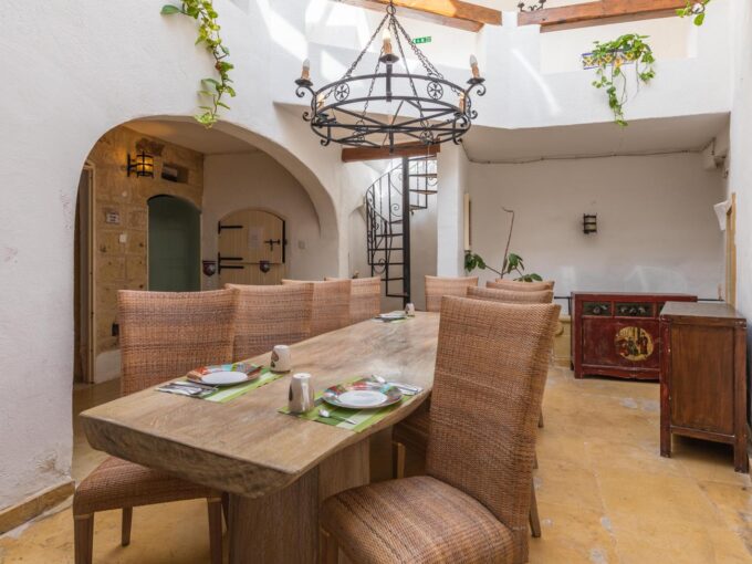 22645 | Naxxar | Business premises