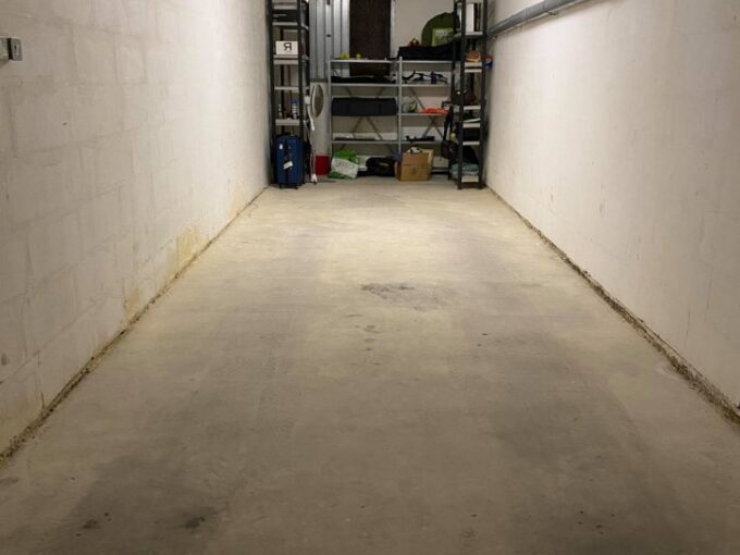 22710 | Ibrag | Garage