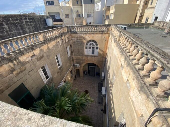 22925 | Msida | Business premises